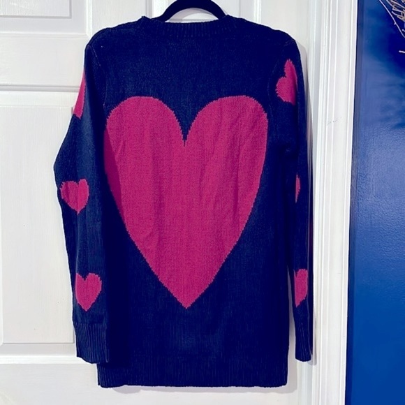 Women’s The Classic Navy and Pink Heart Button Up Acrylic Cardigan Size Small - Picture 7 of 8